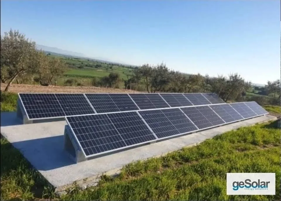 Instal·lació sobre sòl en finca rústica